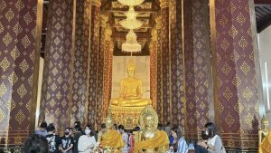“บขส.” จัดกิจกรรมไหว้พระเสริมดวงให้ปังกับ 4 วัดดัง “เมืองอโยธยา”