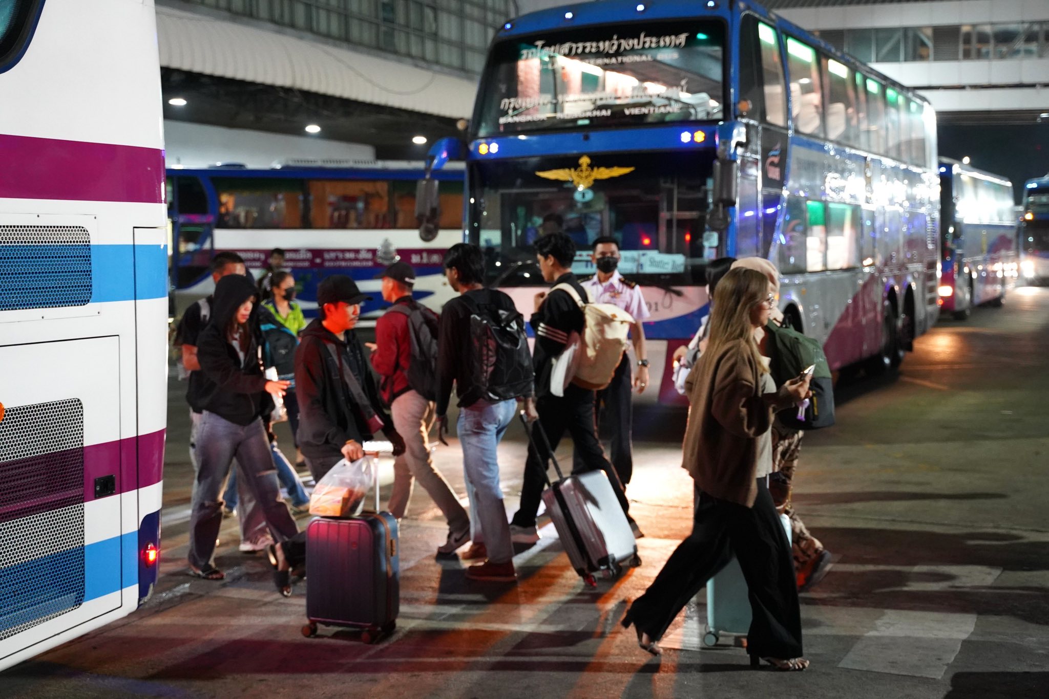 “บขส.” สรุปยอดเดินทางช่วงเทศกาลปีใหม่ 2569 รวม 10 วัน ผู้โดยสารใช้บริการกว่า 1.2 ล้านคน ใช้รถโดยสาร 7.3 หมื่นเที่ยว บริหารจัดการเรียบร้อย เพียงพอ ไม่มีตกค้าง รถ บขส. อุบัติเหตุเป็นศูนย์