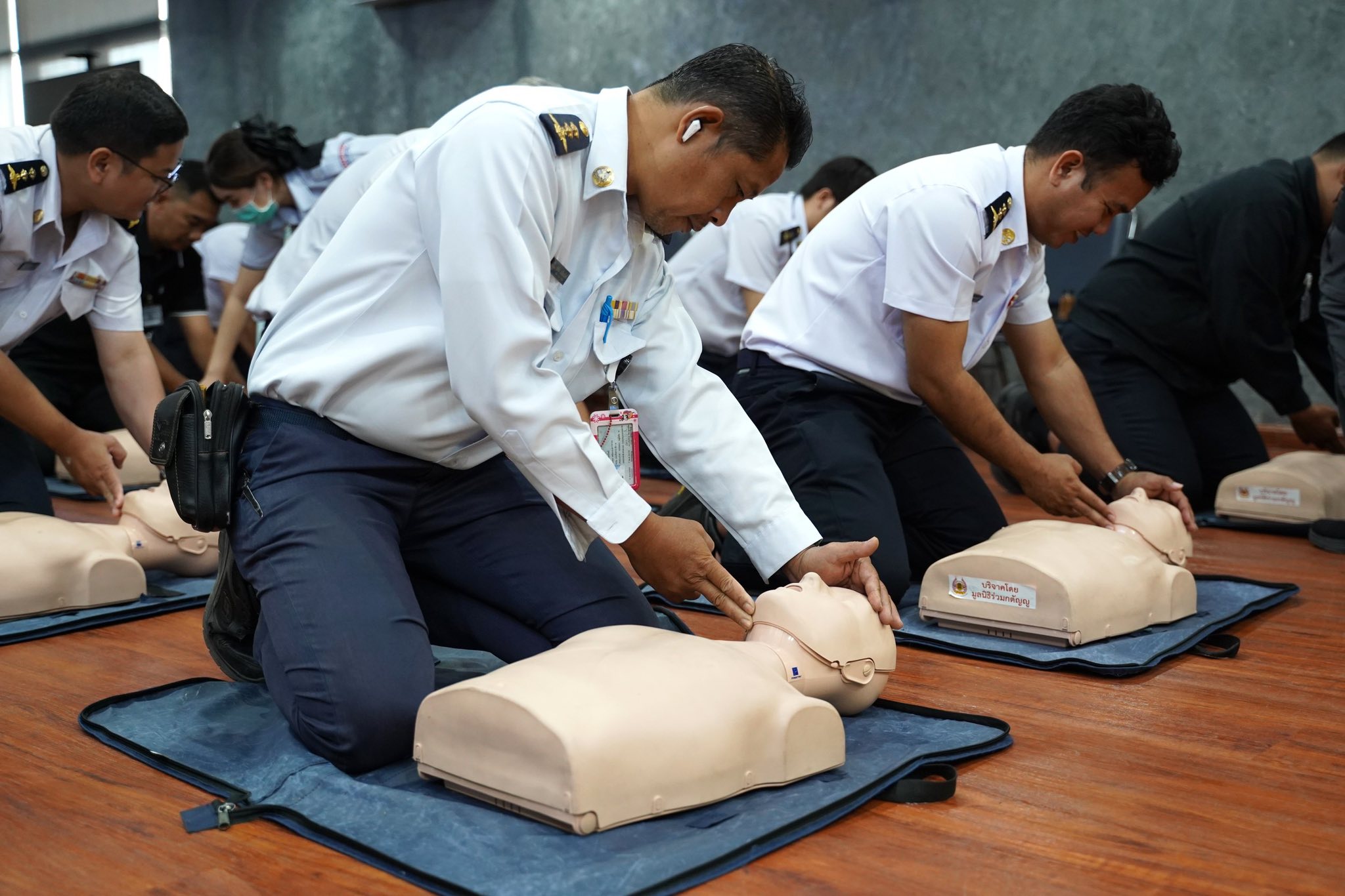 “บขส.” พัฒนาศักยภาพพนักงาน จัดอบรม “การปฐมพยาบาลฉุกเฉินและกู้ชีพขั้นพื้นฐาน” เสริมทักษะการช่วยชีวิตรับมือเหตุฉุกเฉินอย่างถูกต้อง
